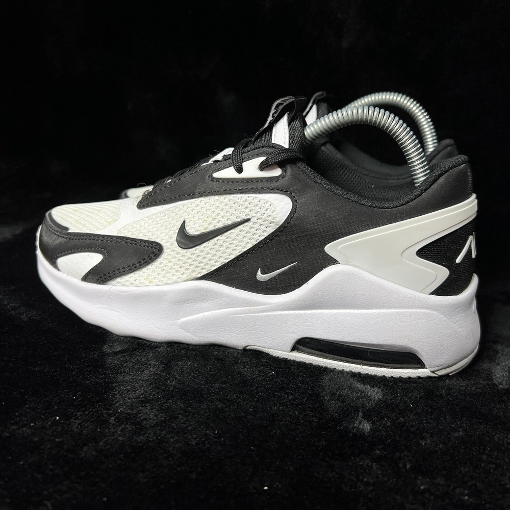 Nike Air Max Bolt CU4152-101 Womens 8 Running Shoes White Black Mesh Sneakers